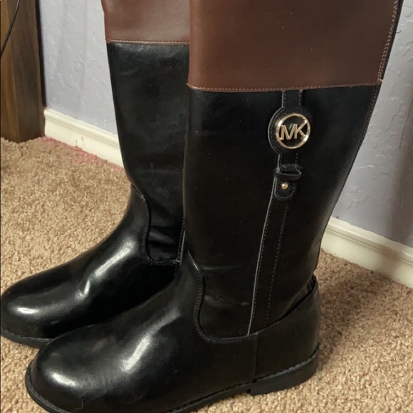 MK boots - Picture 1 of 3